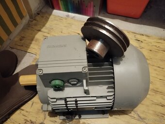 Elektromotor Siemens 2,2KW - 4