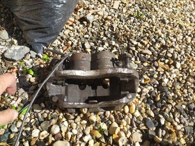 Brzdiče Mercedes sprinter 906. 515 - 4