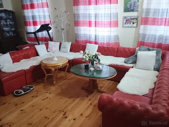 Velká kožená sedačka chesterfield - 4