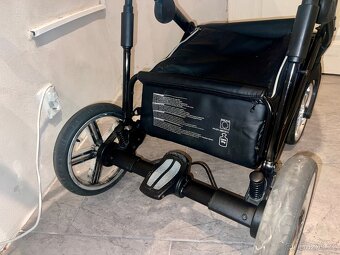 Luxusní kočárek Junama Diamond - 4