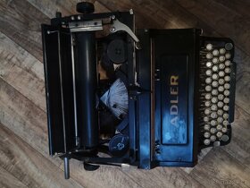 Psací stroj Adler - 4