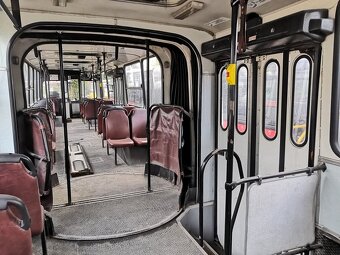 Autobus Ikarus 280 - 4