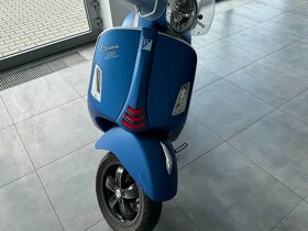 Piaggio VESPA GTS 125 - 4