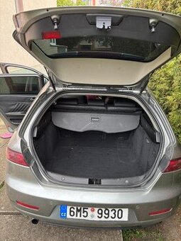 Slušné jednání výrazná sleva Alfa Romeo 159 1.9 JTS 6st sw - 4