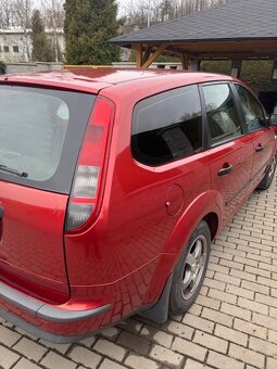 Ford Focus - 4