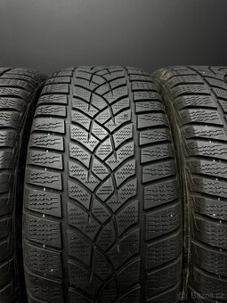 Sada pneu GoodYear 235/50/19 99V - 4