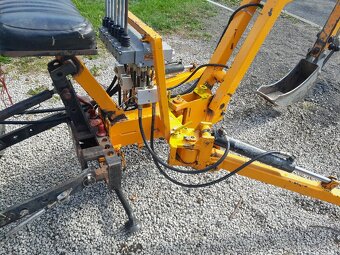 Prodam bagr za malotraktor - 4