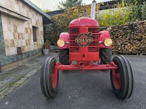 Traktor Volvo T25 - 4