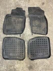 Díly Volvo V40/S40 1.9 Di 85kw / Ford Mondeo MK3 - 4