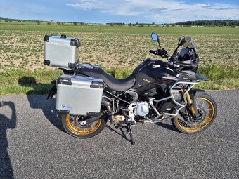 Voge 900 dsx black knight - 4