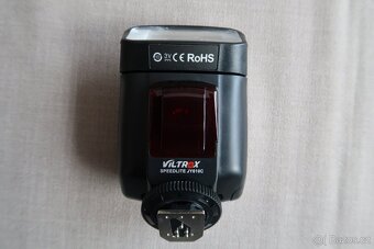 Blesk Viltrox JY610C pro Canon - 4