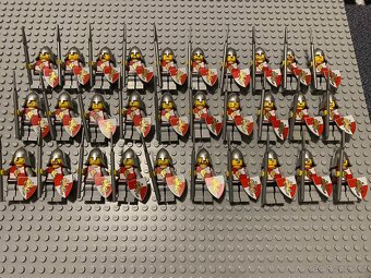 LEGO Kingdoms rytíři 71ks - 4