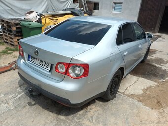 Volkswagen Jetta 1.9TDI 77kw motor k.o. - 4