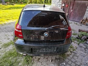 BMW 120i 3 dveře - 4