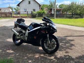 Suzuki gsxr 750 - 4