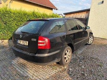 Škoda Octavia 2,0tdi kombi - 4