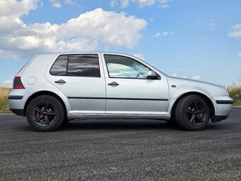 Golf 4 - 4