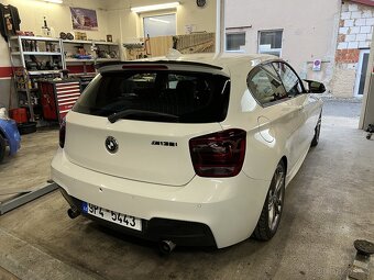 BMW f21 M135i 235kw zadokolka automat - 4