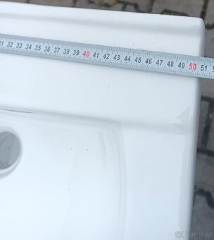 Koupelnová skříňka s umyvadlem - 4