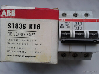 nepoužitý elektromateriál - 4