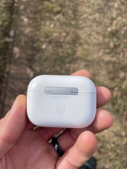 AirPods pro - 4
