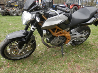 Aprilia Shiver 750 - 4