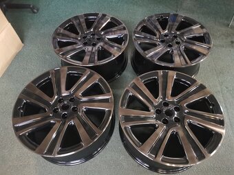 Range Rover Autobiography Black Diamant Luxuri 9,5x22" - 4