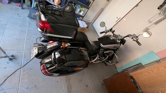 Honda VT750 Shadow - 4