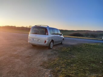Renault Espace IV 2.0 dCi Grand 2008 - 4