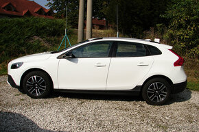 Volvo V40 2.0D 16V 120PS Cross Country NAVI,DVD - 4