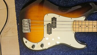 Prodám bass kytaru CORT barva Tobacco-burst - 4