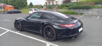 PORSCHE 911 Carrera S 991 - 4