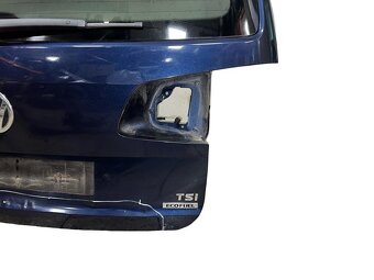 Páté dveře tmavě modrá metalíza LH5X VW Touran 1T3 r.v. 2012 - 4