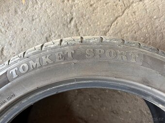 235/45 R17 97 W - 4