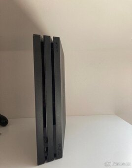 Playstation 4 PRO 1TB - 4