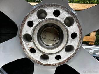 Originál Audi Alu Kola R17 - 5x112 letní pneu - 4