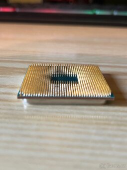 AMD Ryzen 5 1600X - 4