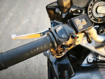 Yamaha fz6 - 4
