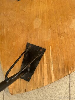 konferenční stolek expo Brusel 58 trsátko umakart - 4