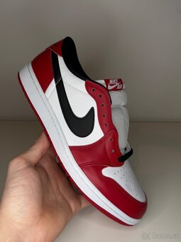 Nike Air Jordan 1 Retro Low OG - 4