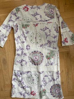 Nové značkové bavlněné šaty - 4