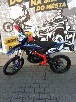 Pitbike Thunder 140cc 19x16 E-start červená - 4