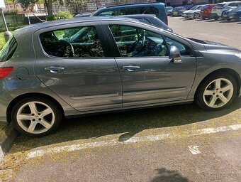 Peugeot 308 - 4