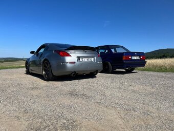 Nissan 350z - 4
