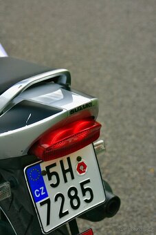 Suzuki GS500E - 4