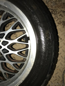 PRODÁM Sadu LETNÍCH PNEU na ALU discích SUZUKI SWIFT - 4