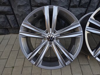 5x112 R18 VW Sebring Arteon - 4