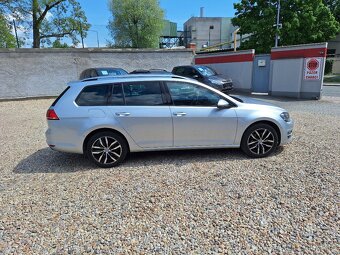 Volkswagen Golf 1.4 TSi 90KW Kombi HighLine, S.Kniha - 4