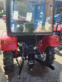 Sadařský, vinohradnický traktor s kabinou 50hp - 4