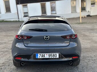 Mazda 3 2.0,2019 (120Kw) - NEJVYŠŠÍ VÝBAVA - Bose Audio, 360 - 4